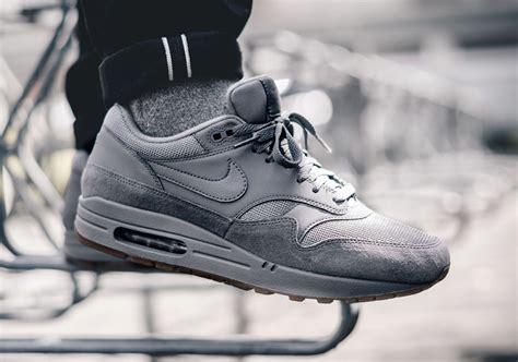 nike air max 1 grey mini swoosh|Air Max 1 shoes.